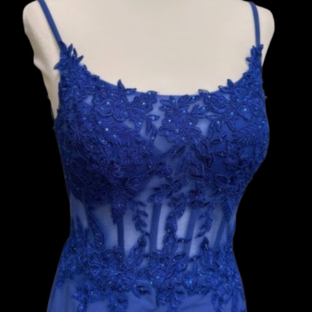 Galina Signature Women's Evening Gown Size 2